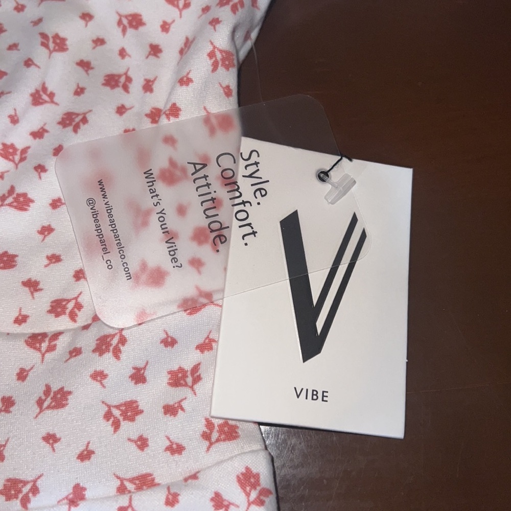 Vibe Medium top - Picture 7 of 7